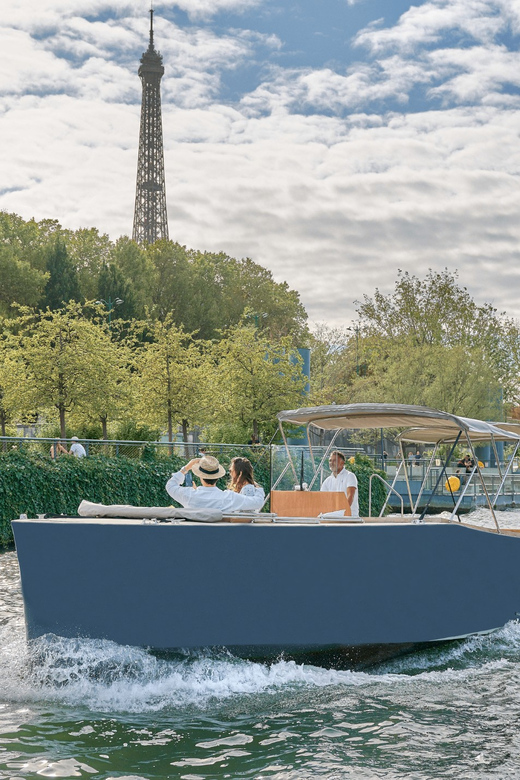 Paris : Prestige cruises on the Seine - A practical look at the timing and return
