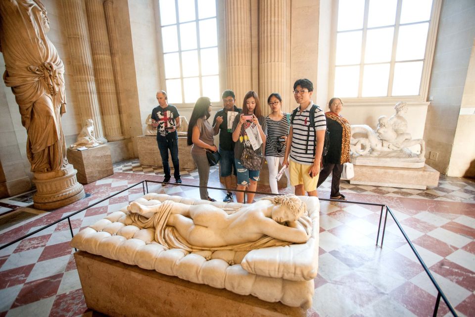Paris: Priority Access, Guided Louvre Museum Tour w/ Expert - How the Guide Helps You Not Get Lost in 100,000 Objects