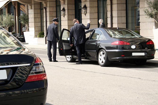Paris Private Car Service with Driver - How the Private Car Changes Your Day in Paris