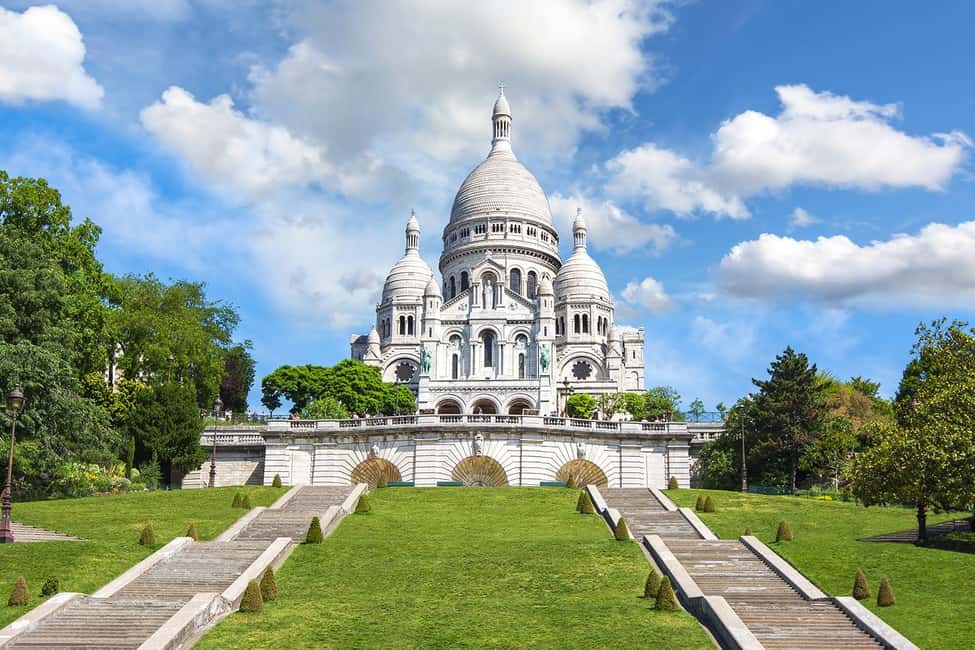 Paris: Private City Sightseeing Tour with Driver - Montmartre, Sacré-Cœur, and the Place des Tertres