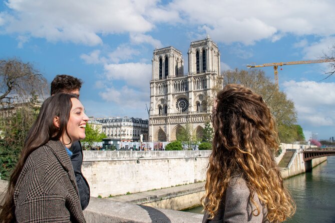 Paris Private Custom Tour: Half-Day Experience with a Local Guide - Getting picked up and staying on schedule (without feeling rushed)