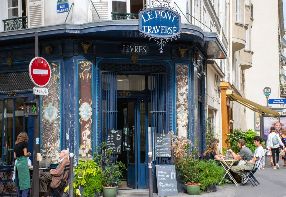 Paris Private Custom Tour: Half-Day with a Local Guide - Meeting at your hotel and moving by Metro