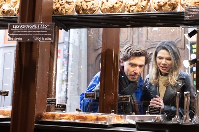 Paris Private Custom Tour with a Local Guide, Hidden Gems & Highlights - Montmartre on foot: staircases, small squares, and Sacré-Cœur views