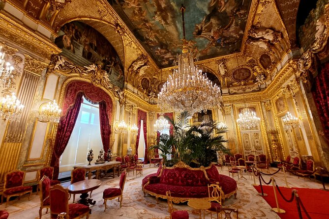 Paris Private Day Tour including Louvre Masterpieces Private Tour - How the private format changes the day