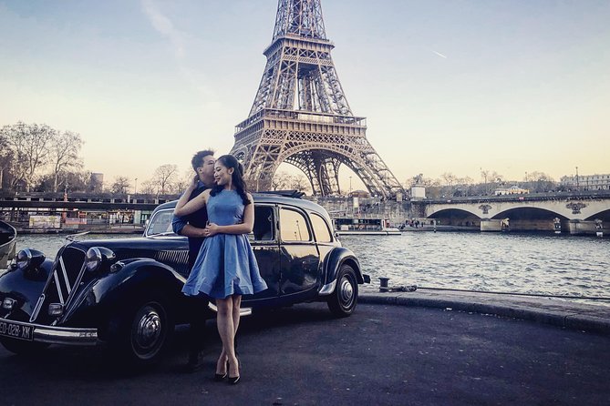 Paris Private Guided Tour in a Vintage Car with Driver - Montmartre’s Narrow Streets and the Sacré-Cœur Walk-In Moment