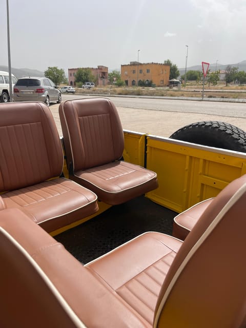Paris: Private Guided Tour in a vintage Land Rover - Is $324 good value for five people?