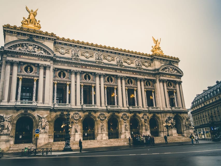 Paris: Private Layover Tour - Louvre Glass Pyramid: A Quick Hit for First-Timers
