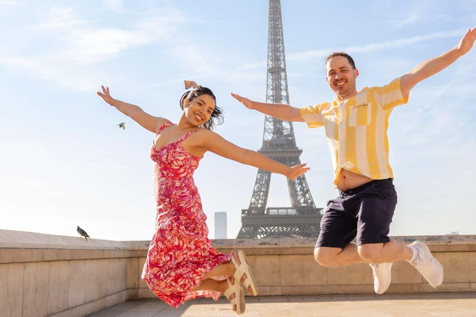 Paris: Private Photoshoot at the Eiffel Tower - Why this Eiffel Tower photoshoot feels different (and easier)