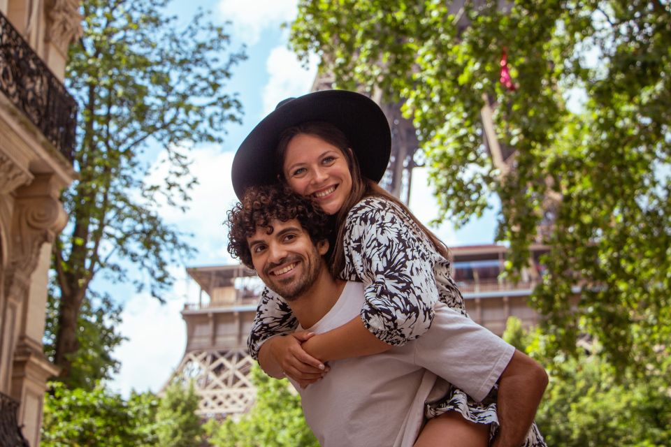 Paris: Private Photoshoot at the Eiffel Tower - Your edited photos in 48 hours: how you’ll get and use them