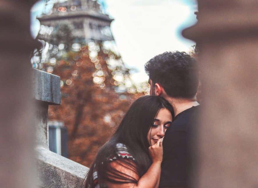 Paris: Private photoshoot with a Professional - Pose coaching makes the biggest difference