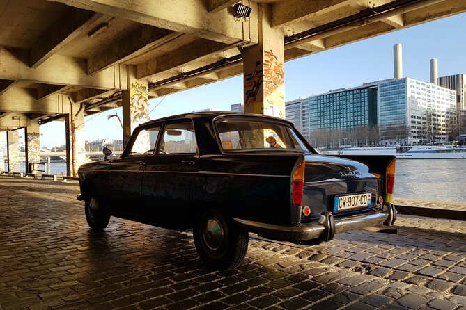Paris Private Tour by Vintage Car with Wine Tasting - Saint-Sulpice and the Da Vinci Code connection