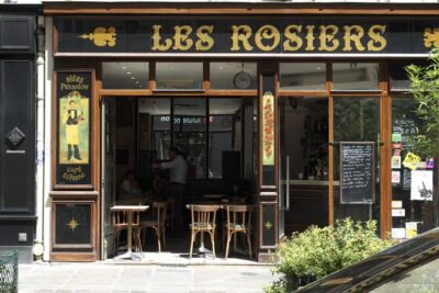 Paris Private Tour - Elegant and Luxury Tour Le Marais - Starting on Ile Saint-Louis with chocolate