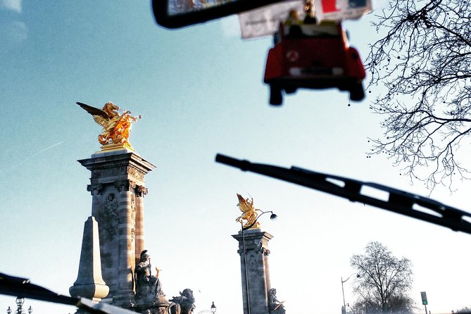 Paris Private Tour: Romantic Tour in a 2CV - The driver-guide effect: commentary that turns streets into meaning