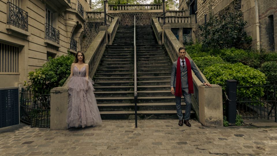 Paris: Professional Photoshoot with 300+ Photos + 1 present - Why this Paris photoshoot is different