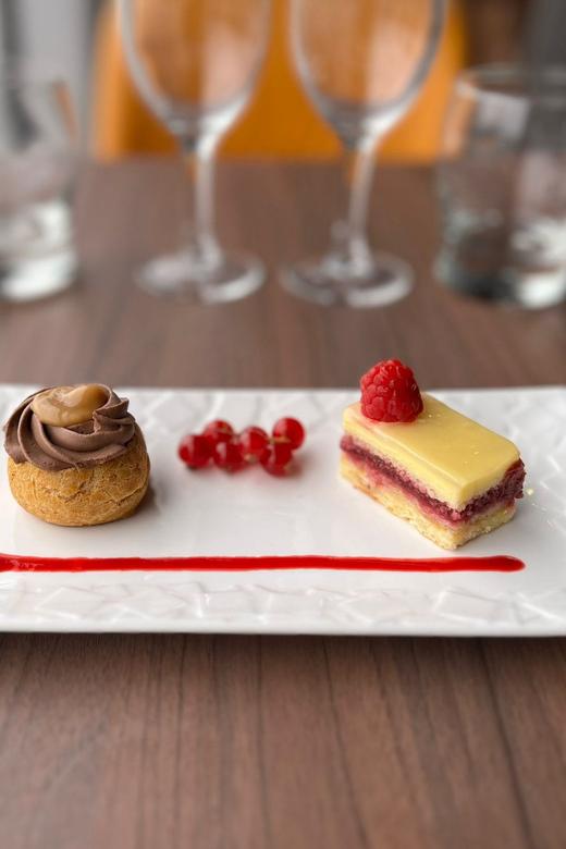 Paris: River Seine Cruise with 3-Course Lunch - Key things to know before you go