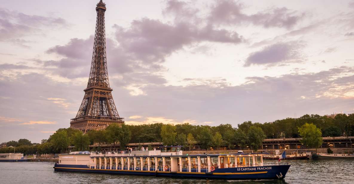Paris: Romantic Cruise with 3-course Dinner on Seine River - Best time to go and who this experience suits