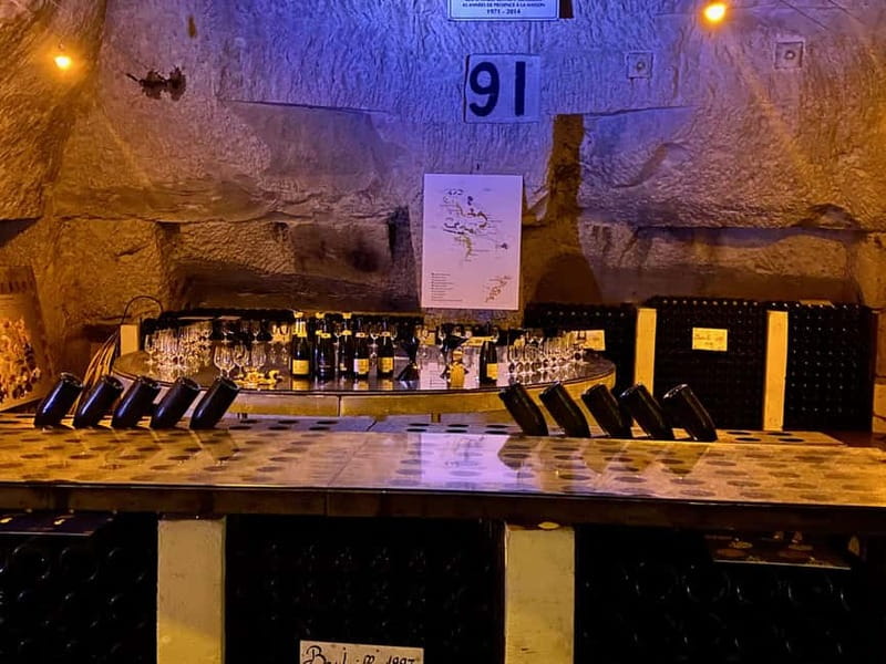 Paris: Ruinart and Veuve Clicquot Champagne Tour by Mercedes - A short stop at Reims Cathedral