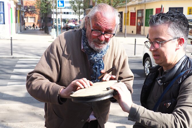 Paris: Saint Ouen Flea Market Guided Tour with Local Guide - Downton Abbey Costumes, Dead Stock Finds, and 1970s–80s Style