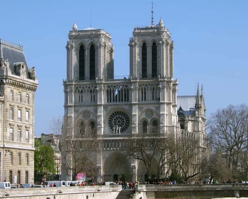 Paris: Sainte-Chapelle Entry with Notre Dame Outdoor Tour - Notre-Dame Cathedral from the outside: What you’re really looking at