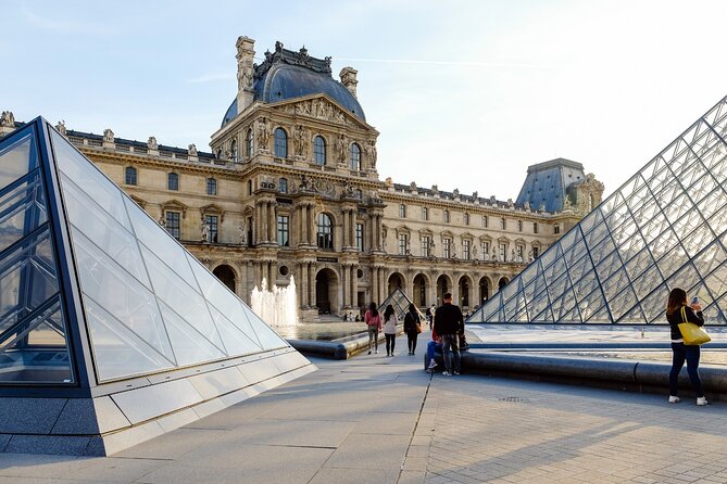 Paris Scavenger Hunt and Highlights Self-Guided Tour - Is $8.13 good value?