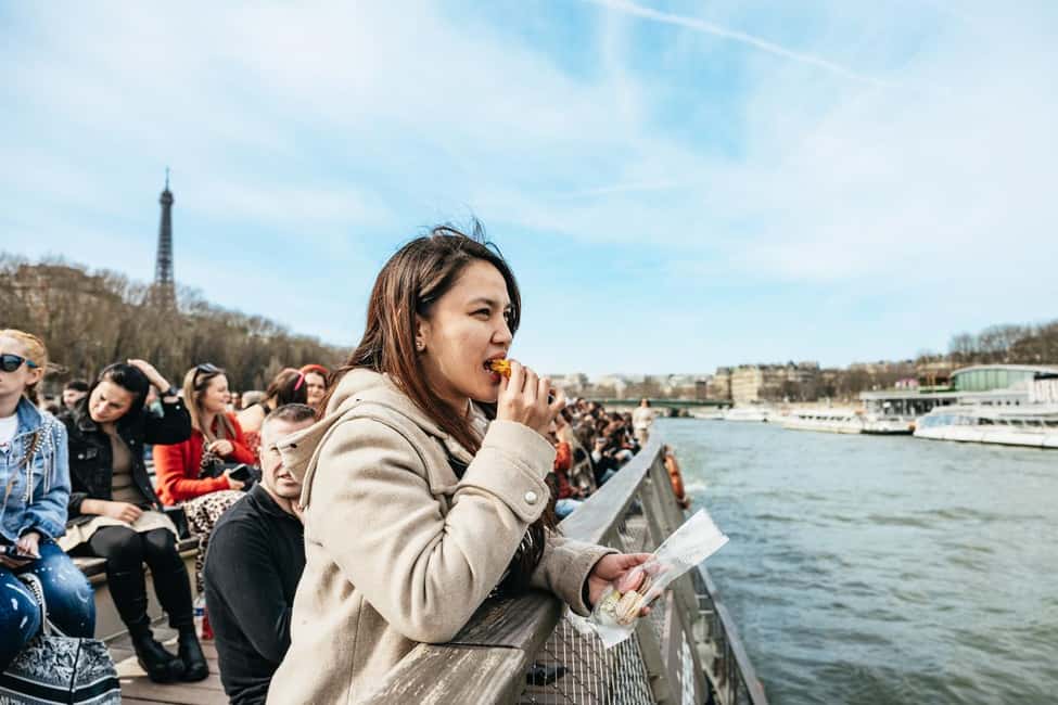 Paris: Seine Cruise and Macaron Tasting by the Eiffel Tower - Should you book this Seine cruise and macaron tasting?
