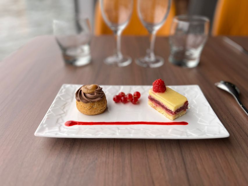 Paris: Seine River Bistronomic Dinner Cruise - Quick take: what makes this Seine dinner cruise tick