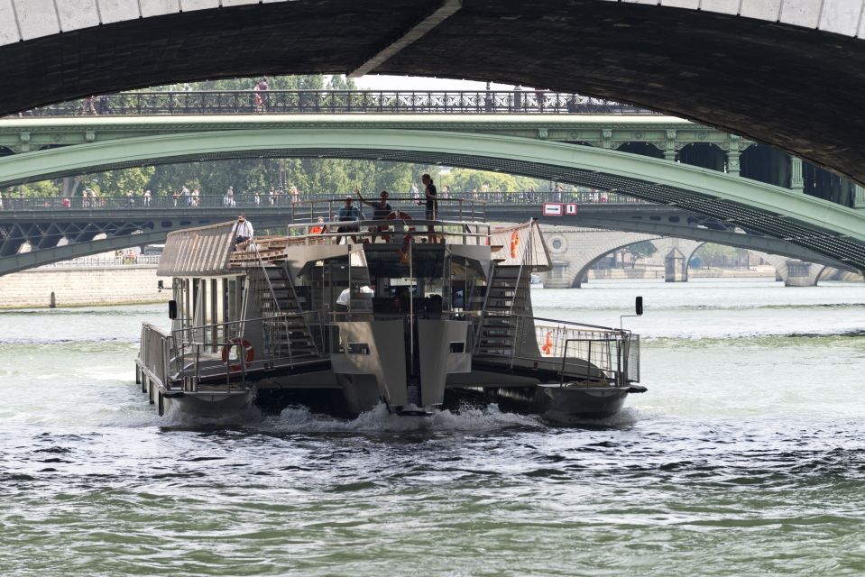 Paris: Seine River Cruise and 3-course Bistro Lunch - Value math: why $69 can be a good deal