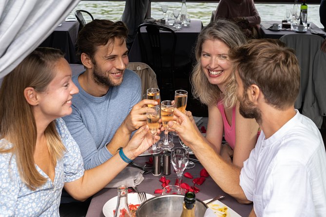 Paris Seine River Gourmet Lunch Cruise with Champagne Option - 3-course gourmet lunch: what you’ll likely taste (and the vegetarian plan)
