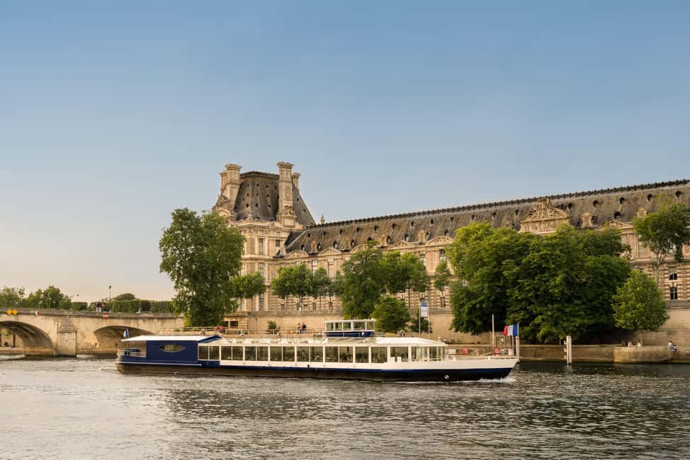 Paris: Seine River Panoramic Views Dinner Cruise - Getting to Île aux Cygnes via Pont de Bir-Hakeim