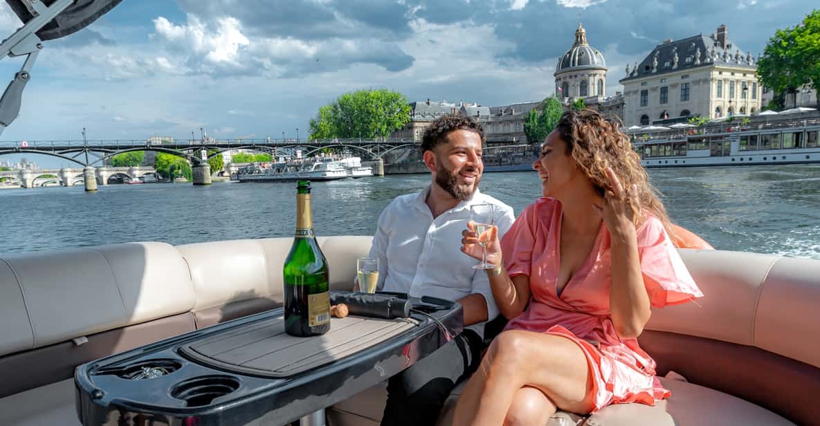 Paris: Seine River Private Guided Pontoon Boat Cruise - The 2-hour cruise flow: what happens once you’re onboard
