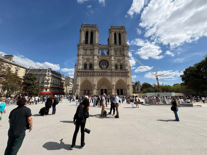 Paris: Small Group Interior Tour of Notre Dame ( Max 5 ) - Price and value: why $11 can be a smart spend