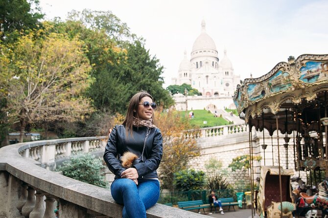 Paris: Small Group Moulin Rouge &Sacré Cœur Montmartre Tour - Le Mur des Je t’aime: the Wall of Love without the awkward crowd rush
