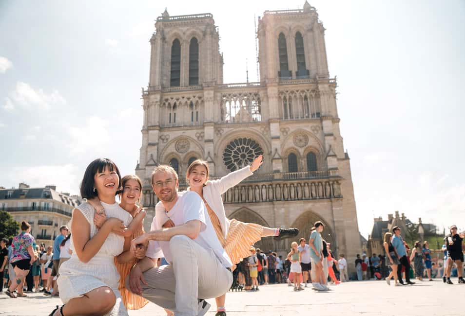 Paris: The Notre Dame Experience with Multiple Tour Options - Exterior vs. Interior Notre-Dame: Choose the Right Experience