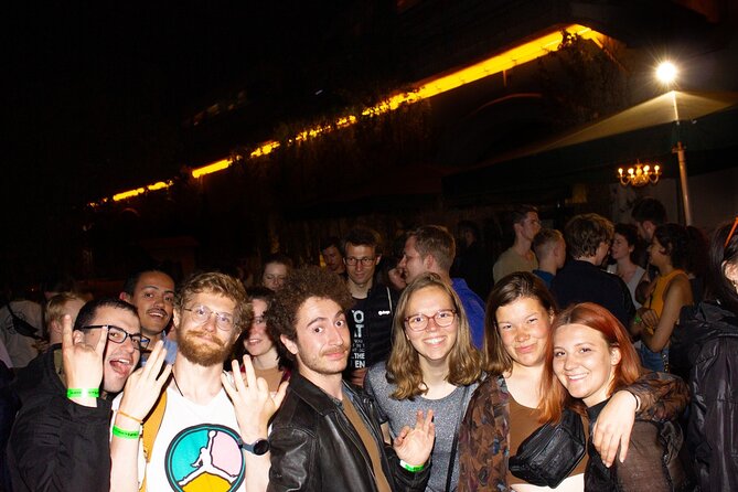 Paris: The Original Pub Crawl + Free Shots + VIP Club Entry - Who This Paris Pub Crawl Suits Best
