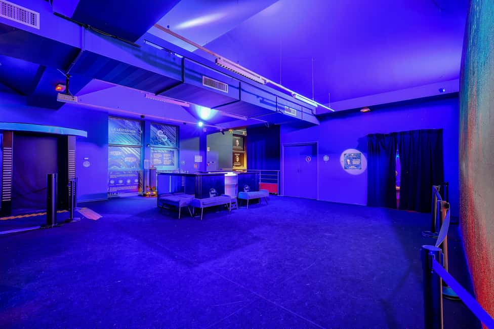 Paris: Ticket Entrance to Science Experiences Museum - Science Experiences at Bercy Village