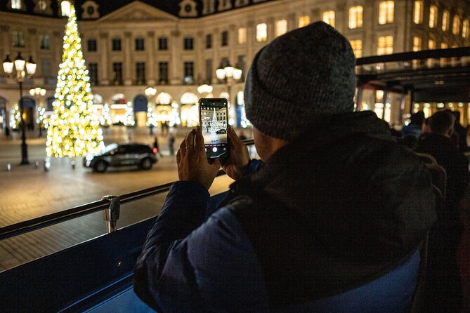 Paris Tootbus Festive Christmas Lights Tour - Comfort and Practicalities: Cold, No Restroom, and Seating Reality