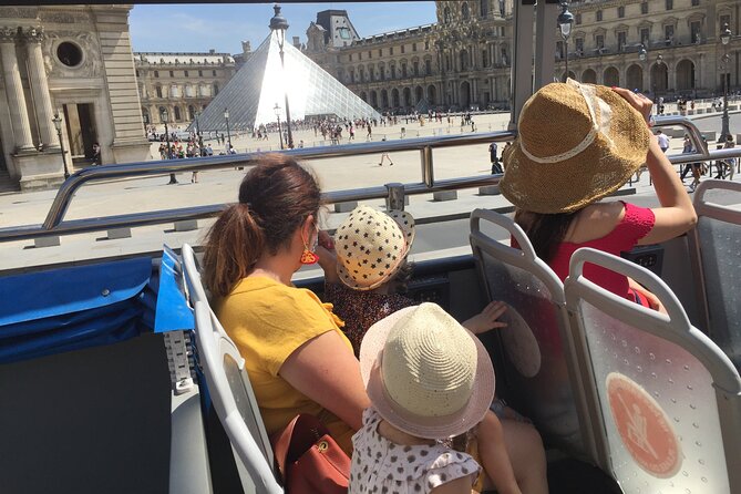 Paris Tootbus Kids Tour Sightseeing Live Guided Tour - Why this Paris bus tour works for families