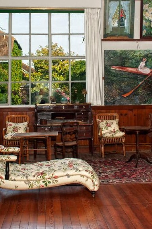 Paris: Transport for visit Giverny Claude Monet 7 peoples - Should you book this Giverny transfer?