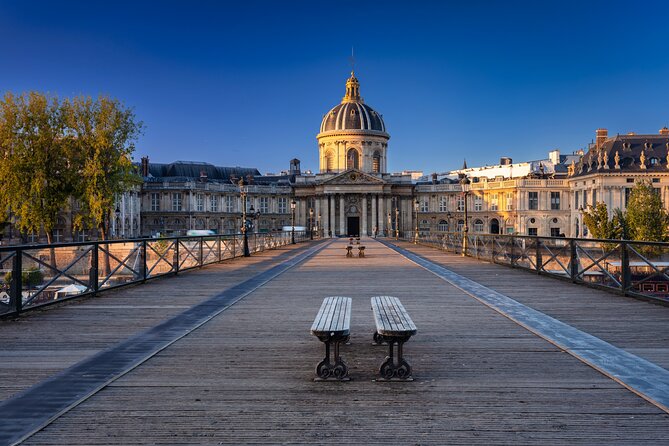 Paris TV Character Walking Tour with Optional Seine River Cruise - Getting Started at Place de l’Estrapade (Then Walking Through the Show)