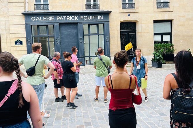 Paris TV Character Walking Tour with Optional Seine River Cruise - Palais-Royal: Columns of Buren and a Garden Scene in Motion