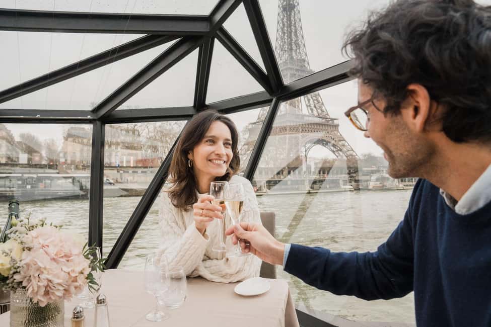 Paris : Valentine's Day Diner Cruise on the Seine river - Île Saint-Louis and the Conciergerie