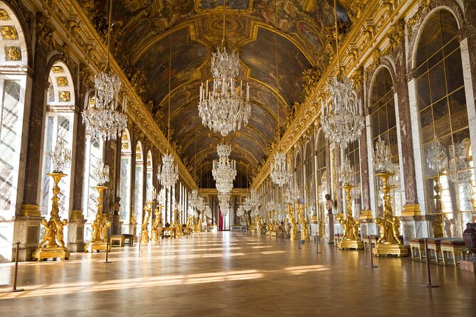 Paris Versailles King Palace with Official Tour Guide - Is $121 a fair price?