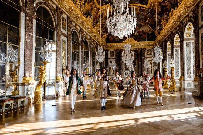 Paris Versailles King Palace with Official Tour Guide - Who will get the most from this visit?