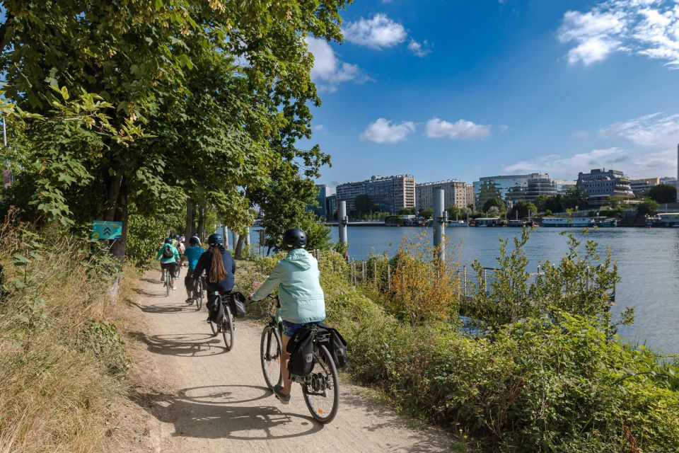 Paris: Versailles Palace and Queen Hamlet E-Bike Tour - Notre-Dame market picnic: the lunch plan that actually feels fun