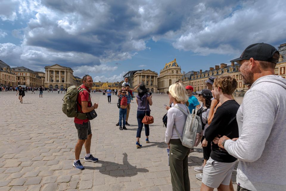 Paris: Versailles Palace and Queen Hamlet E-Bike Tour - Inside Versailles: Hall of Mirrors and gardens at a good pace