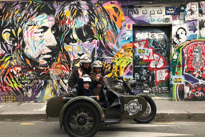 Paris Vintage Private City Tour on a Sidecar Motorcycle - Louvre to Vendôme: starting with the big-league landmarks