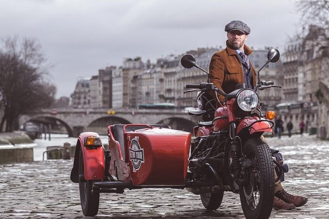 Paris Vintage Private City Tour on a Sidecar Motorcycle - Opera district stop: Palais Garnier and the photo moment on purpose