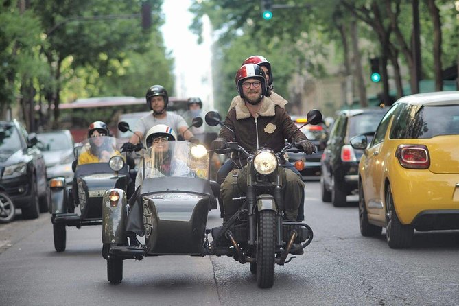 Paris Vintage Private City Tour on a Sidecar Motorcycle - Federico Baron’s I love you wall: a quirky pause that hits