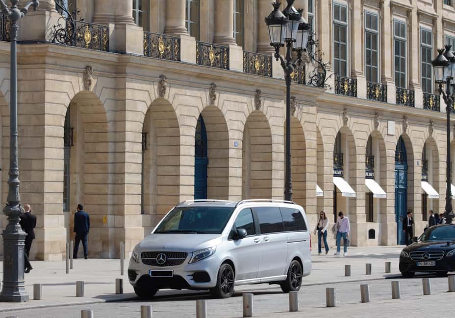 Paris VIP: Landmarks & Sightseeing Chauffeur Driven Tour 3hr - Champs-Élysées and the Arc de Triomphe