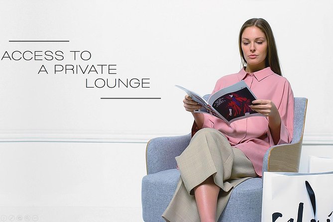 Paris VIP Shopping Experience-Lounge Access, Tea time & Transfer - Tea time in the concierge lounge: the calm part of the day